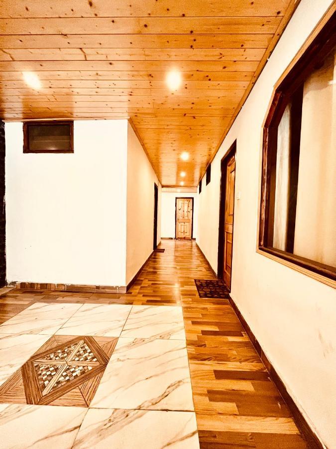 Hotel Hadimba Home - In City Center Manali  Bagian luar foto