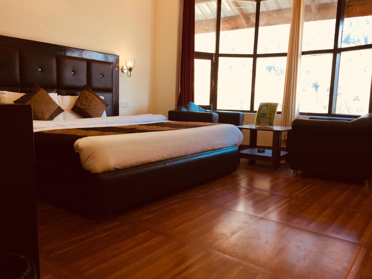 Hotel Hadimba Home - In City Center Manali  Bagian luar foto